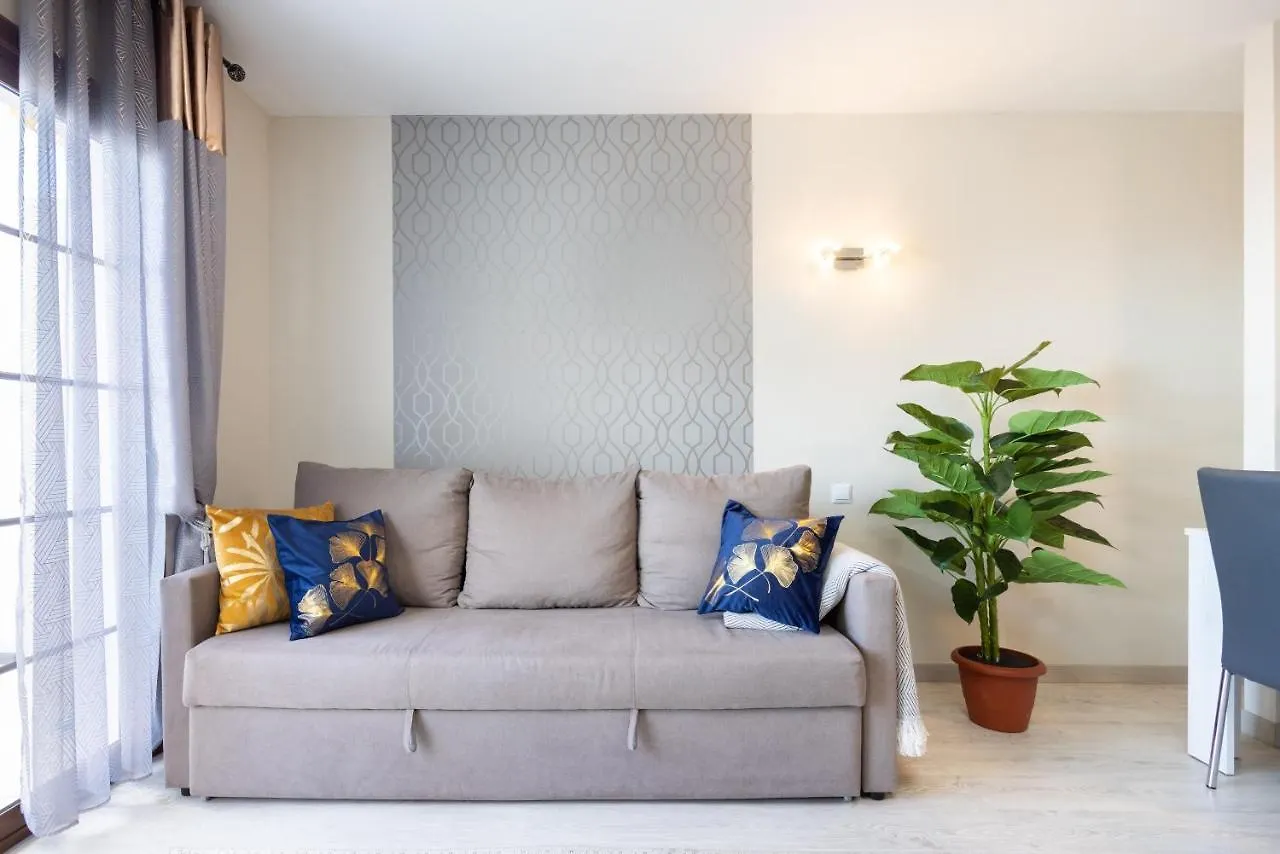 Stylish Design With Ocean, Pool View, King Size Bed, Wifi, Smart Tv, Free Parking 2 Pools Access Apartment Costa Adeje  Costa Adeje (Tenerife)