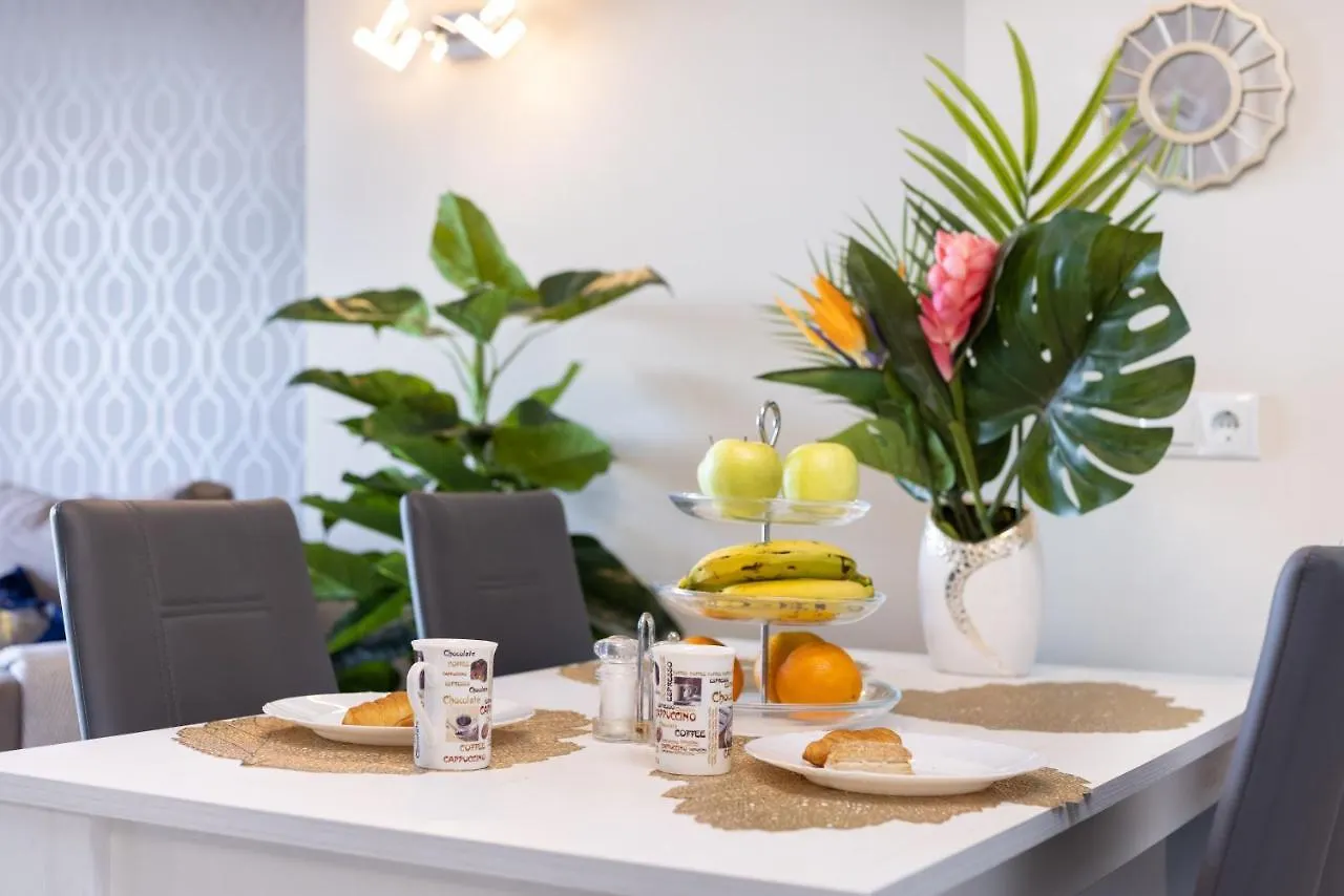 Appartamento Stylish Design With Ocean, Pool View, King Size Bed, Wifi, Smart Tv, Free Parking 2 Pools Access Costa Adeje
