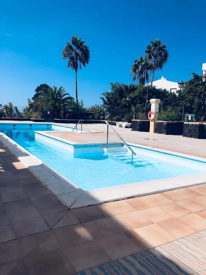 Stylish Design With Ocean, Pool View, King Size Bed, Wifi, Smart Tv, Free Parking 2 Pools Access Apartment Costa Adeje  Spain
