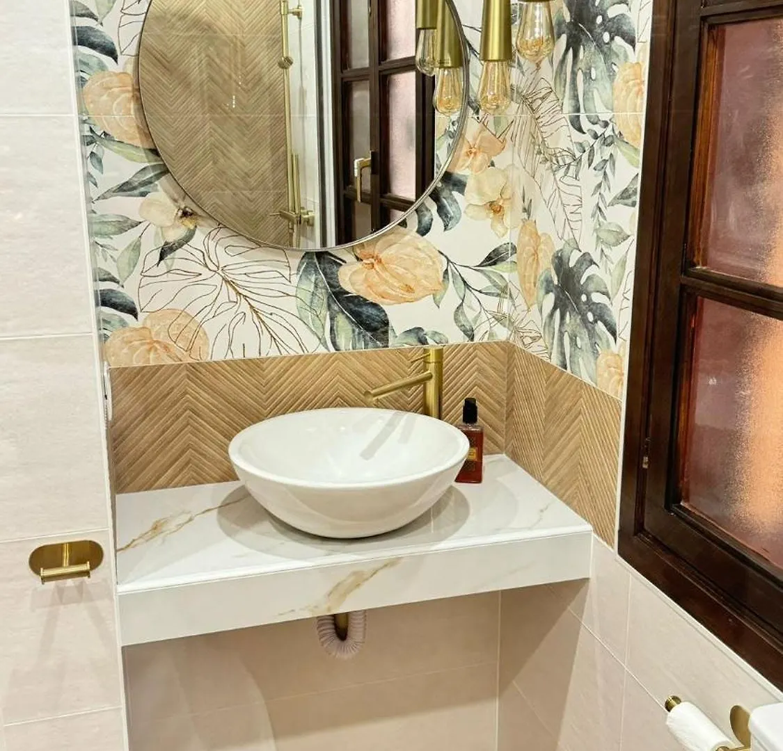 Stylish Design With Ocean, Pool View, King Size Bed, Wifi, Smart Tv, Free Parking 2 Pools Access Apartment Costa Adeje
